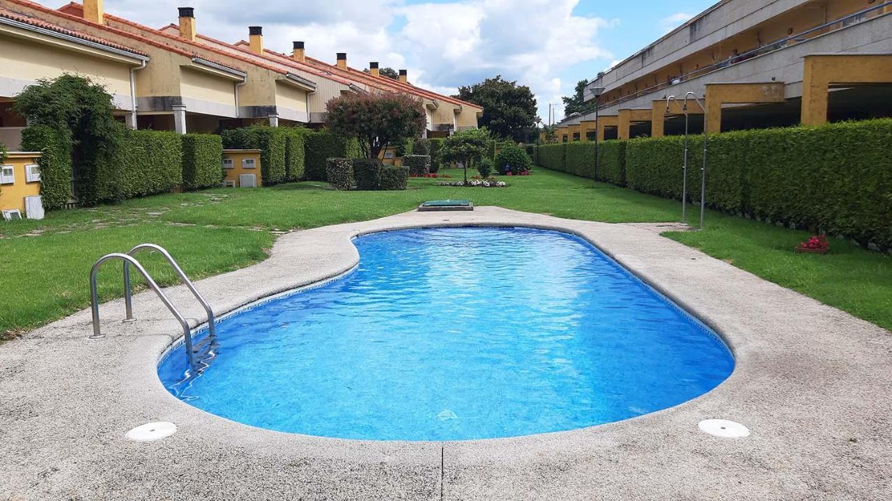 Apartamento Con Piscina En بورتوسين المظهر الخارجي الصورة